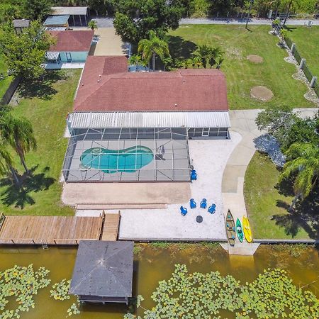 Lake House Westchase Area. Heated Pool Waterfront! 坦帕 外观 照片