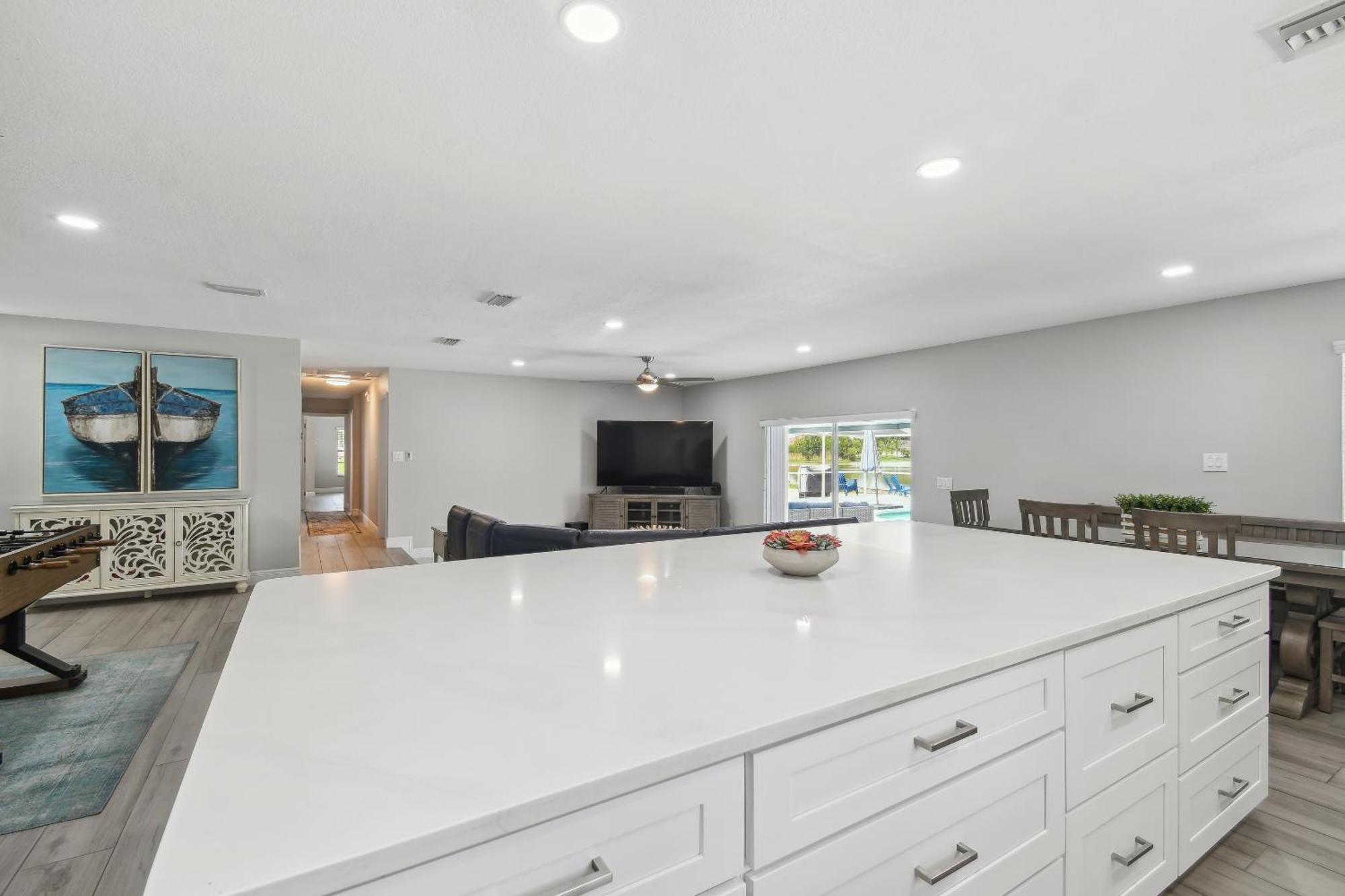 Lake House Westchase Area. Heated Pool Waterfront! 坦帕 外观 照片