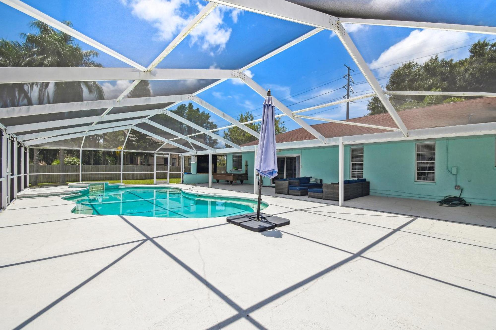 Lake House Westchase Area. Heated Pool Waterfront! 坦帕 外观 照片