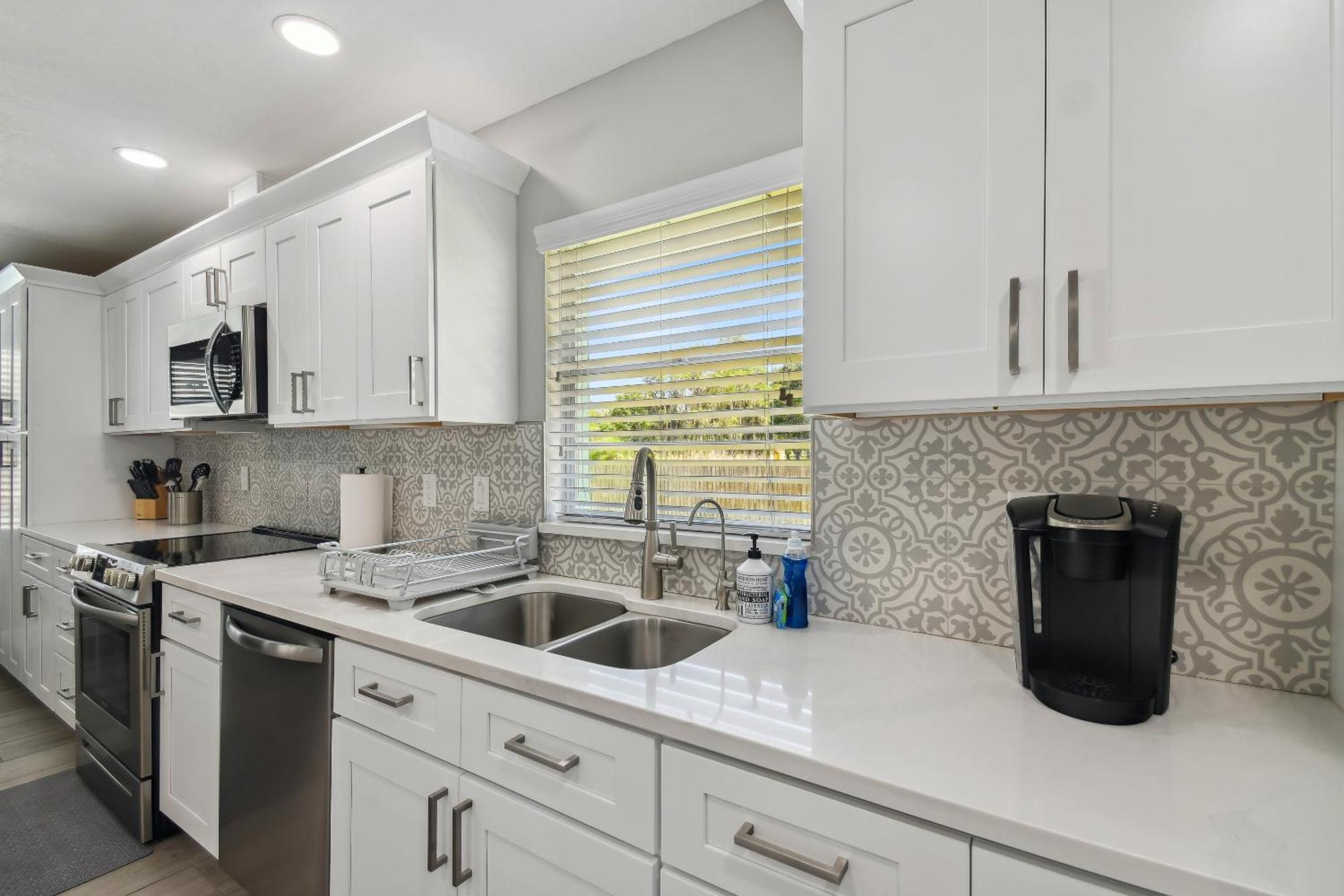 Lake House Westchase Area. Heated Pool Waterfront! 坦帕 外观 照片